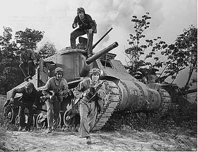 Подготовка экипажа танка для сражений во Второй Мировой Войне