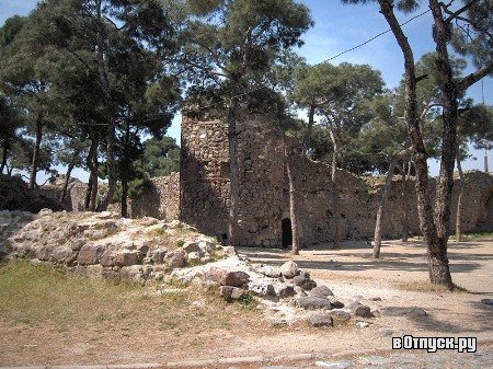 Измир - Крепость Кадифкале и церковь св. Поликарпа - Крепостные стены