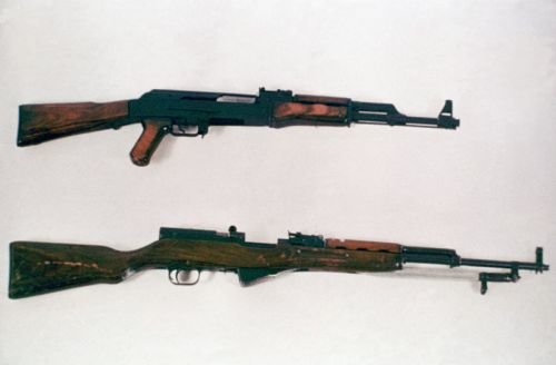 АК-47 и СКС